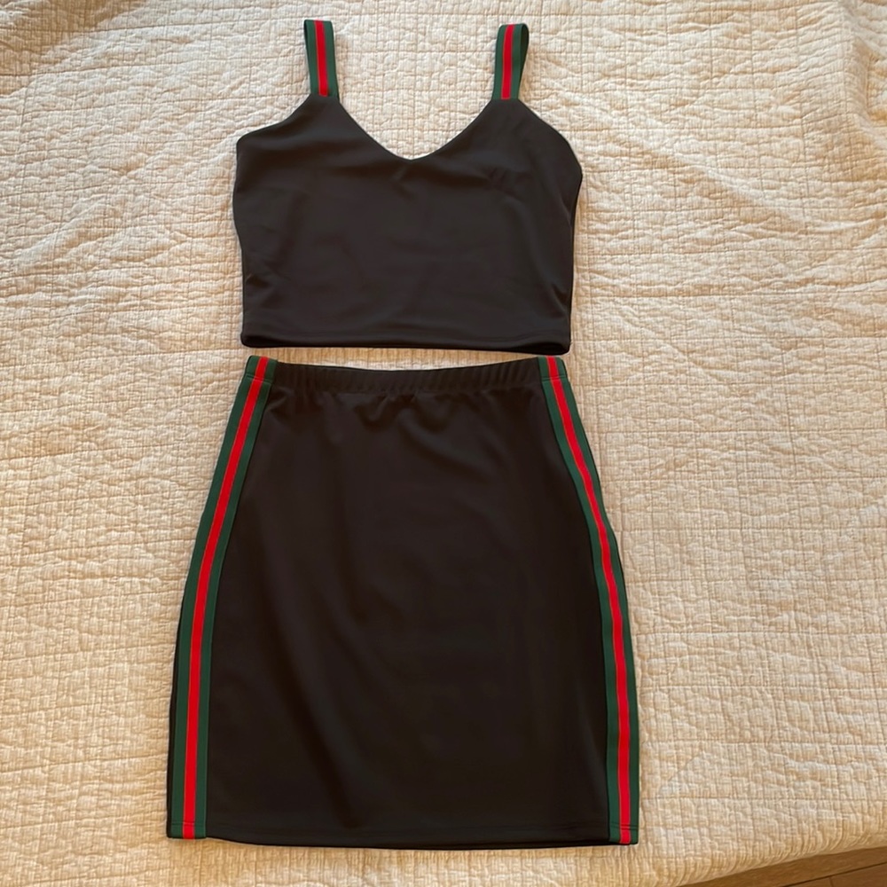 CHERYL CREATIONS SKIRT AND TOP SET SIZE SMALL